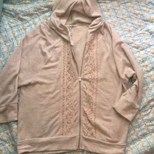 Womens 3/4 length hooded zip up